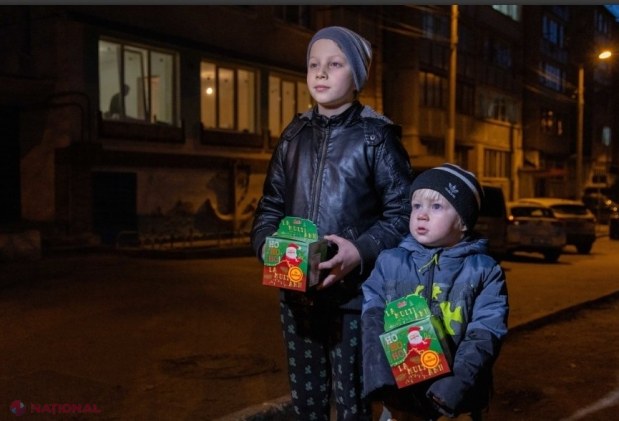 VIDEO // Campania „Magie de Crăciun 2”, desfășurată de A.S.I.C.S., va ajunge la 10 000 de copii din R. Moldova. Asociația oferă CADOURI în schimbul desenelor