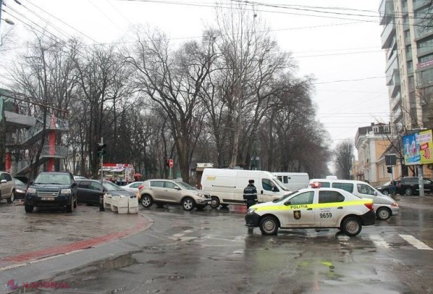 Troleibuze, microbuze și taxiuri, INTERZISE să mai circule în capitală