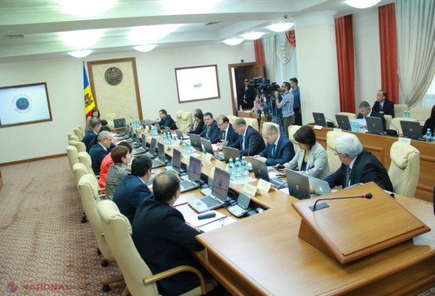 Premierul pare să fi DECIS viitoarea componență a EXECUTIVULUI. Ar putea să spună „NU” pentru unele candidaturi 