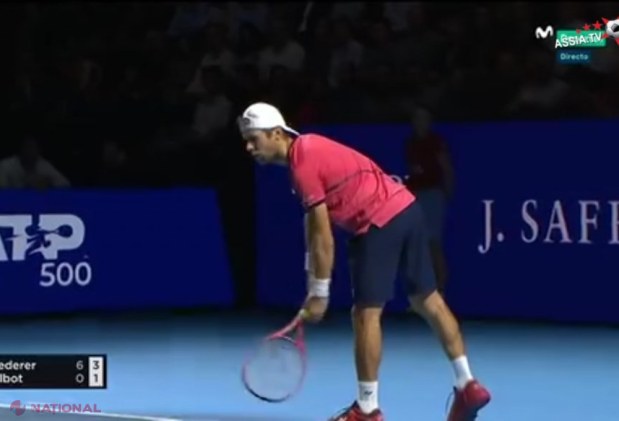 FOTO // Radu Albot a fost surclasat de marele Roger Federer. Tenismenul nostru a prins o zi proastă, dar a fost APLAUDAT de publicul din Basel 