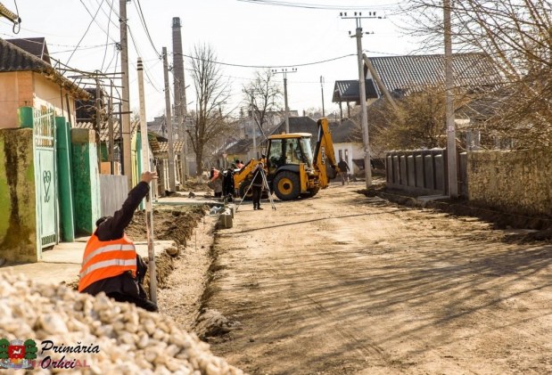 FOTO // Ilan Șor a lansat lucrările de „modernizare totală” a drumurilor din Orhei: „Vom dubla volumul de lucrări efectuate anul trecut”