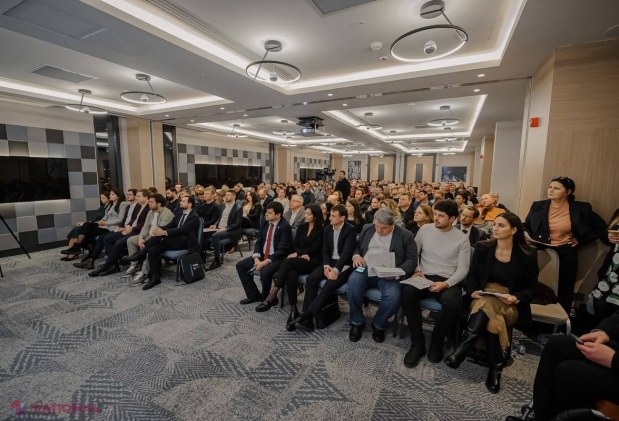 FOTO // Omul lui Dodon a devenit peste noapte PROEUROPEAN și îi învață și pe reprezentanții partidelor de dreapta cât de importantă e integrarea în UE. Cine face parte din echipa MAN a lui Ion Ceban și cine va fi candidatul la PREZIDENȚIALE