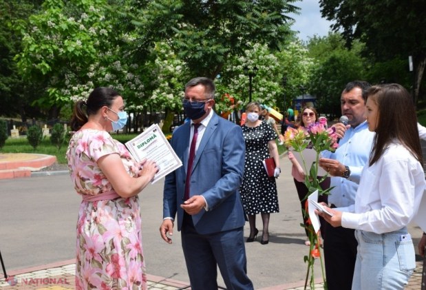 FOTO // Ilan Șor a oferit PREMII generoase lucrătorilor medicali din tot raionul Orhei de ziua lor profesională