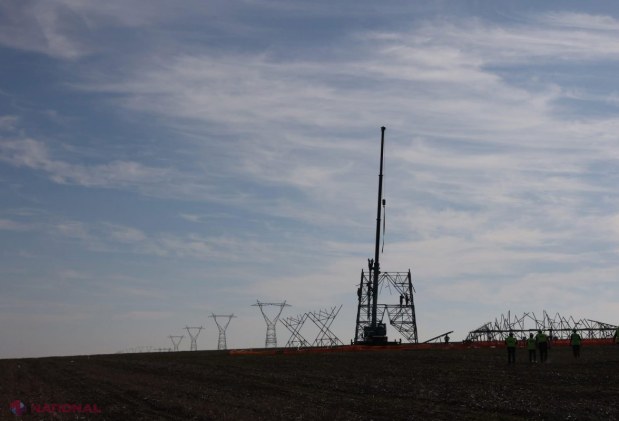 FOTO // Igor Grosu, pe șantierul „liniei independenței energetice” Vulcănești-Chișinău: „Facem pași importanți pentru ca R. Moldova să nu mai poată fi șantajată energetic, iar cetățenii să fie asigurați cu energie la cele mai bune prețuri posibile”