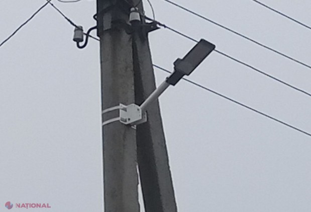FOTO // Partidul „ȘOR” continuă lucrările de ILUMINARE STRADALĂ a satelor conduse de primarii formațiunii