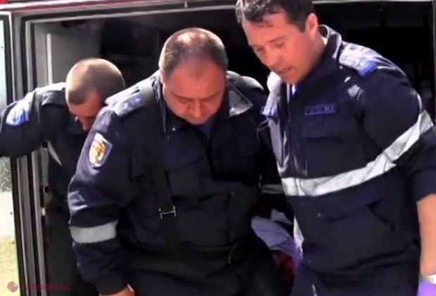 Operațiune DIFICILĂ în capitală. Salvatorii au ajutat o femeie de 73 de ani