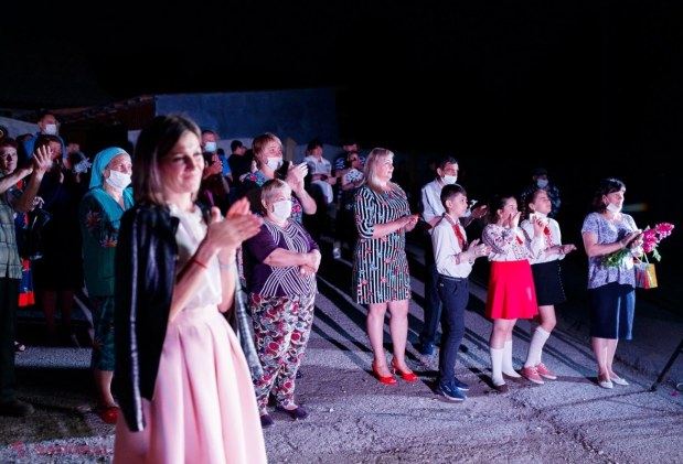 FOTO // Partidul „ȘOR” a aprins lumina în satul Neculăieuca, raionul Orhei