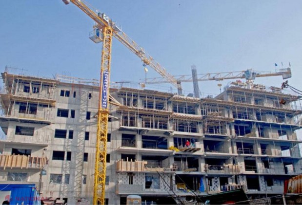 Un ANGAJAT al unei firme de construcții a căzut de la ÎNĂLȚIME