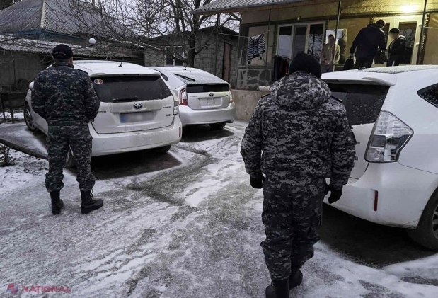 FOTO, VIDEO // O grupare ce aducea în R. Moldova mașini FURATE din Europa și din care făcea parte și un polițist de frontieră, destructurată: Cinci inși reținuți după descoperirea a 13 astfel de autoturisme