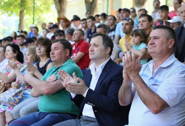 FOTO // La Hâncești a fost inaugurată o sală modernă pentru sportivii care practică boxul și K-1