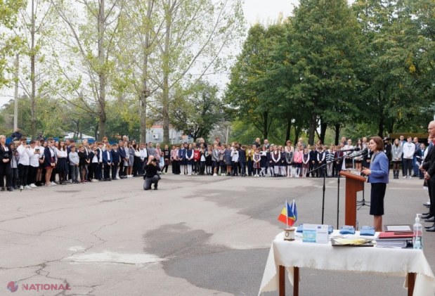 Licelul din satul Holercani își va asigura necesarul de energie electrică de sine stătător, datorită panourilor fotovoltaice: Lucrările de sporire a eficienței energetice au costat aproape 865 de mii de euro, bani alocați de UE