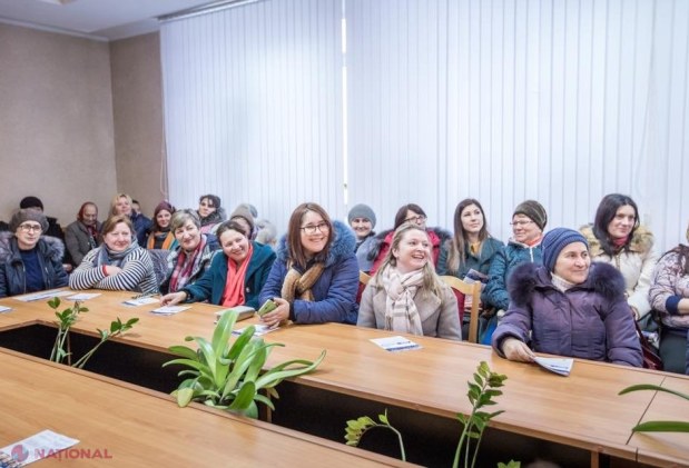 FOTO // Desantul PD, condus de Plahotniuc, în vizită la Nisporeni: „Eu, în general, nu cer nimic în avans, sunt învățat să ofer sau să demonstrez, ca să primesc ceva”