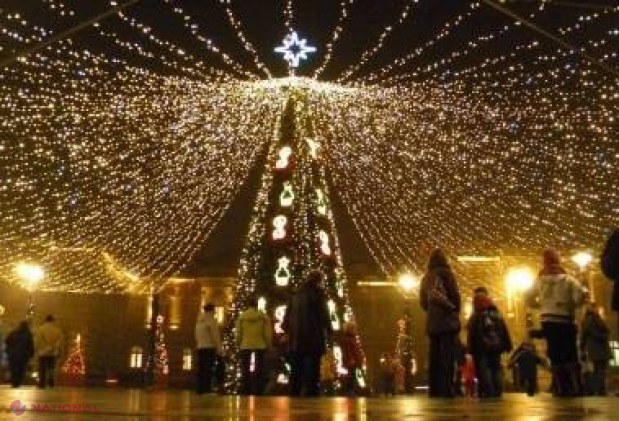 Un oraş din România cheltuie UN MILION DE EURO pentru Crăciun şi Revelion