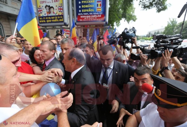 FOTO // Băsescu, emoționat până la LACRIMI