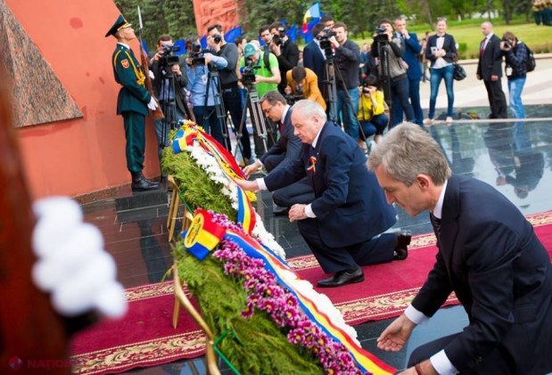 Reportaj FOTO // „Ziua Victoriei”, la Memorial: „Nu dorim ca cineva să treacă prin ce am trecut noi”