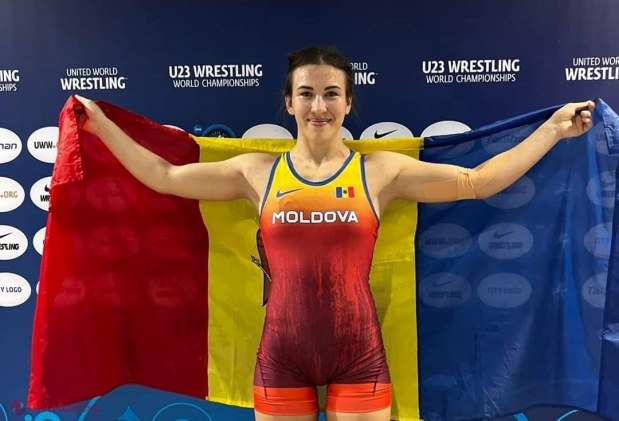 Imnul R. Moldova a răsunat la Tirana. Luptătoarea Irina Rîngaci a adus PRIMA medalie de AUR de la Campionatul MONDIAL, după ce a învins în 30 de secunde o rusoaică