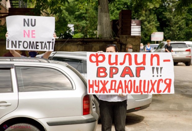 VIDEO // Protest al Partidului „ȘOR”: Cetățenii din toată țara apără magazinele sociale „Merișor”, pe care Filip și guvernarea vor să le închidă abuziv”