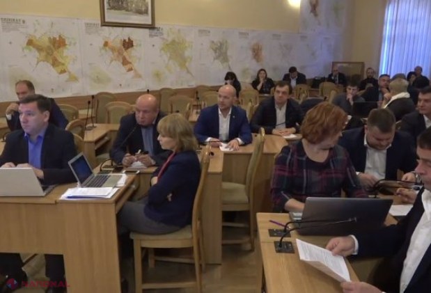 VIDEO // EȘEC pentru socialiști în CMC: Încearcă să împiedice desfășurarea ședinței
