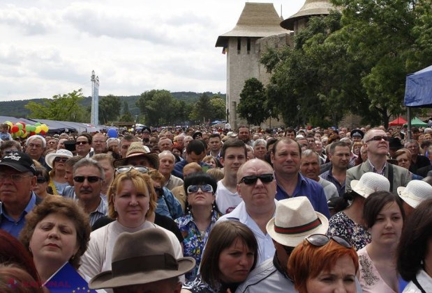 FOTO // Sabia lui Ştefan cel Mare a ajuns la Cetatea Soroca: „E o moştenire pe care trebuie să o transmitem generaţiilor viitoare”