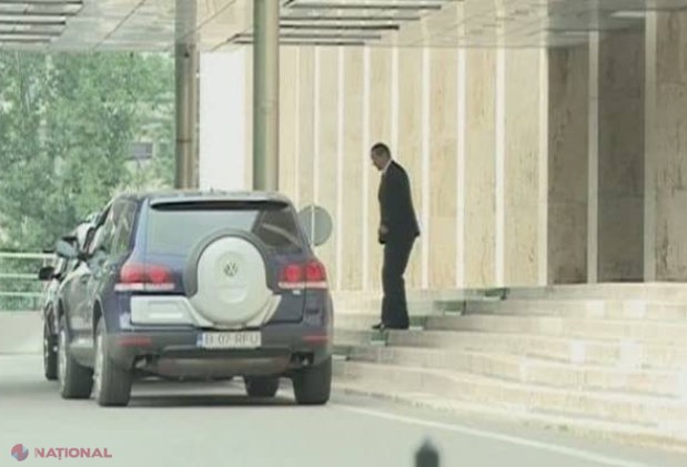 Premierul va fi OPERAT. A fost astăzi la spital