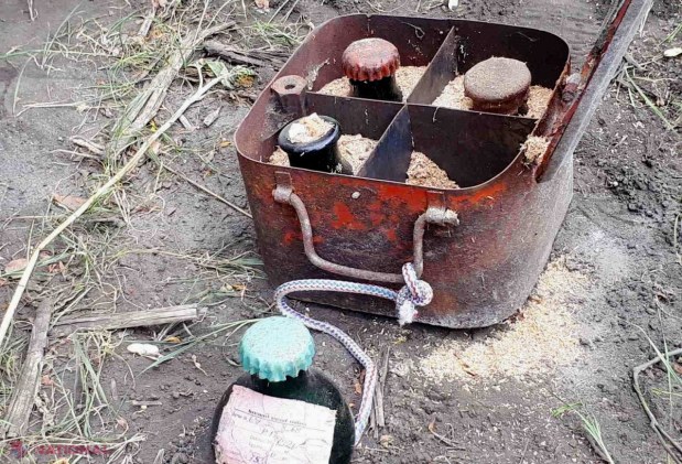 DESCOPERIRE într-o pădure din Glodeni: Angajații SIS au depistat circa 20 de kilograme de MERCUR, aduse din Ucraina și îngropate lângă Fundurii Noi