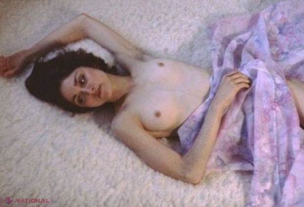 Madonna, pictorial nud la 18 ani. Imagini istorice cu artista, scoase la vânzare