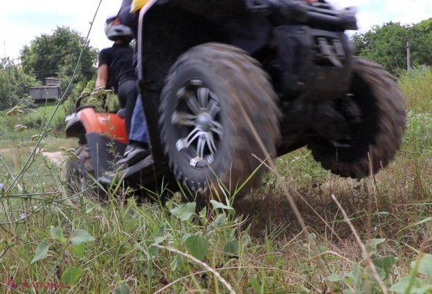 GALERIE FOTO, VIDEO // Prezentatorul de televiziune Alexandu Fosa s-a MUTAT în… codru. Noua ocupație plină de ADRENALINĂ