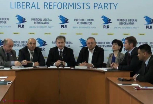Partidul Liberal Reformator se laudă cu 15 mii de adepţi şi vrea să organizeze o Adunare Populară