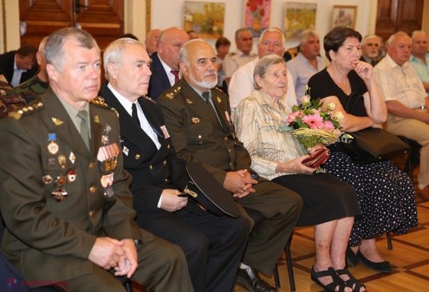 „Ordine” printre veteranii RĂZBOIULUI de pe Nistru: Listă REVIZUITĂ și legitimații de TIP NOU