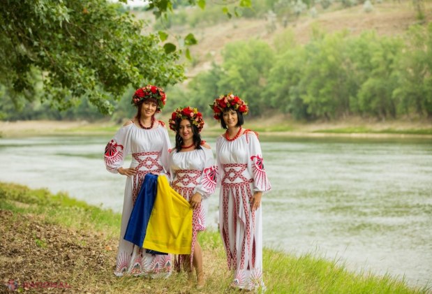 Festivalul-concurs naţional de Folclor „La Nistru la Mărgioară” a reunit 30 de colective artistice din R. Moldova, România și Ucraina, la cea de-a 25-a ediție
