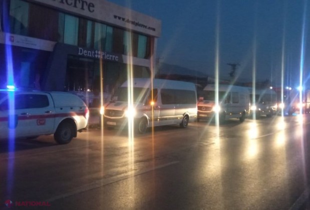 FOTO // Salvatorii din R. Moldova au ajuns în zona din Turcia afectată de CUTREMUR și urmează să aibă primele intervenții