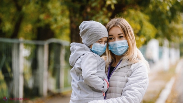 Purtarea MĂȘTII de protecție, OBLIGATORIE în spațiile publice, cer deputații PD-PSRM