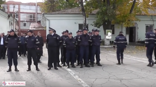 Majoritatea polițiștilor, REȚINUȚI cu zecile acum un an pentru luare de MITĂ, continuă să activeze în sistem: Până acum, doar patru sentințe