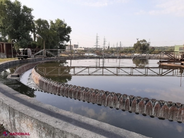 Directorul de la „Apă Canal”, luat în furci la ședința Guvernului, după ce a dat vina pe autoritățile locale în cazul mirosului urât din Chișinău: „Noi nu suntem Dumnezeu”; Mesajul DUR al Maiei Sandu