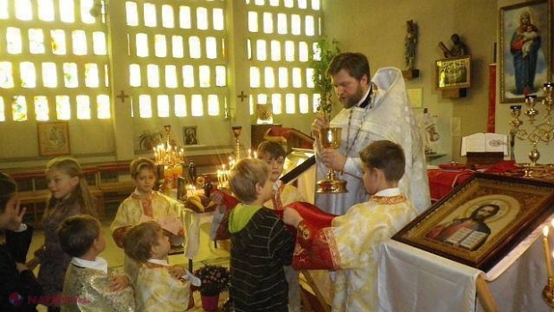 Moldovenii au biserica lor la Paris