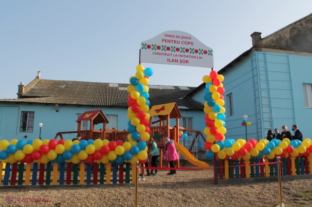 FOTO // Un nou TEREN de joacă a fost construit la inițiativa lui Ilan Șor, în satul Musaitu, raionul Taraclia