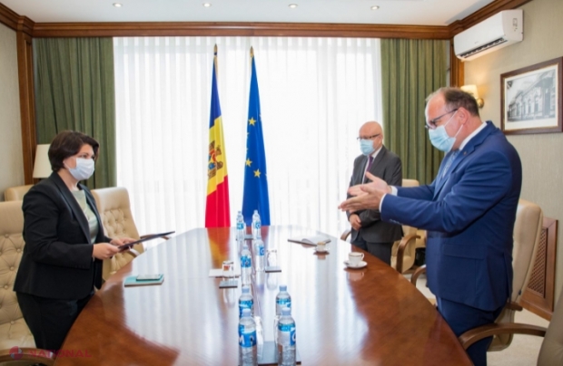 Ședința comună a guvernelor de la Chișinău și București ar putea avea loc în septembrie: Discuția premierului Gavrilița cu Ambasadorul României, Daniel Ioniță