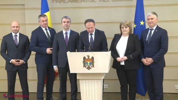 „Previziunile” lui Usatîi prind contur: Acesta anticipa că Dodon că va PIERDE alegerile prezidențiale, iar pentru a se menține la putere va crea o nouă MAJORITATE. Trei deputați au părăsit deja „Pro-Moldova” lui Candu și urmează noi PLECĂRI