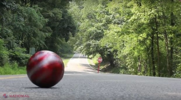 VIDEO // Unul dintre cele mai STRANII FENOMENE din lume a fost descifrat. De ce urca obiectele singure la deal? 