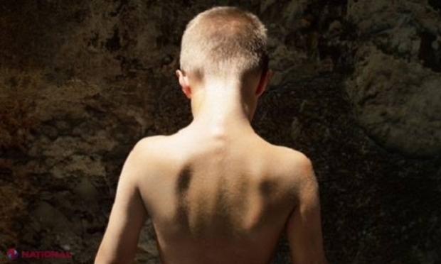 Mii de copii din R. Moldova, ABUZAȚI, iar sute de copii - EXPLOATAȚI prin muncă