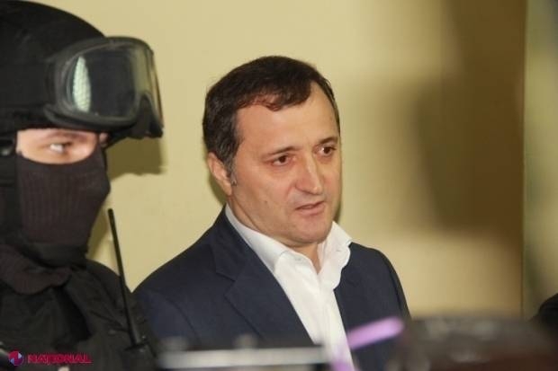 LIVE VIDEO, FOTO  // Din nou în fața magistraților. Cum arată politicianul Vlad Filat
