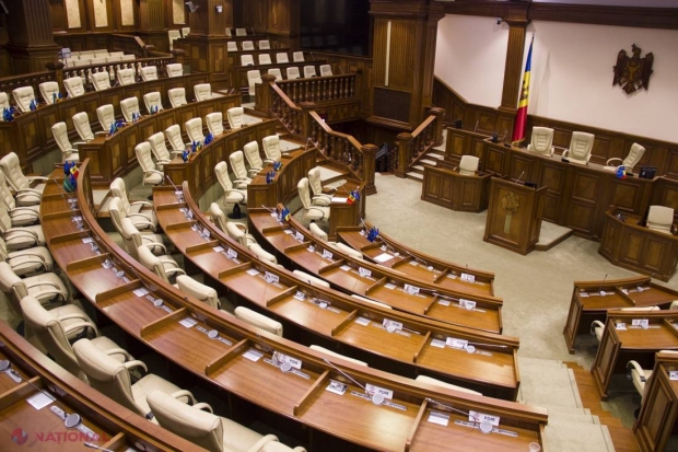 Cei mai CHIULANGII deputați în 2015. Un democrat conduce topul