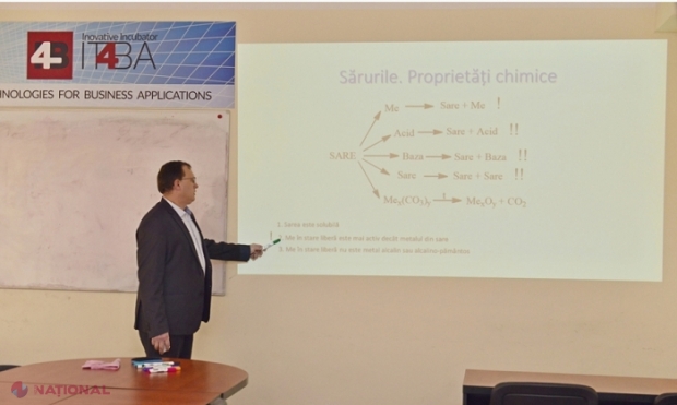 Elevii din Chișinău vor putea accesa lecţiile online, începând cu 15 aprilie: Vor fi filmate 4 800 de cursuri