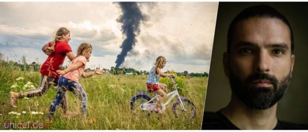 Fotografia anului în Germania înfățișează copii din vestul Ucrainei și pe fundal - un nor de fum negru