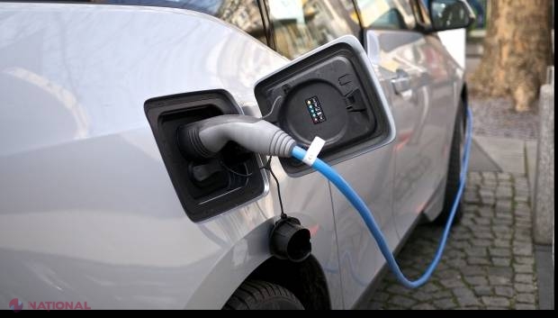 Jumătate dintre autovehiculele noi vândute anul trecut în acest stat din Europa au fost modele ELECTRICE sau HIBRIDE