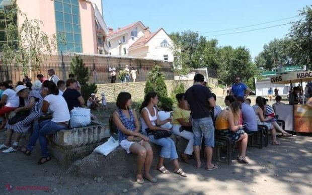 Peste 320 de mii de persoane au redobândit cetățenia română