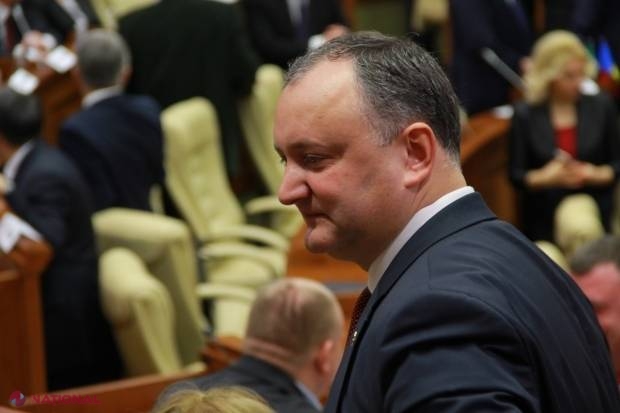 Venituri consistente, casă de peste 400 de metri pătrați și depuneri bancare: Cu ce avere intră Dodon în cursa prezidențială