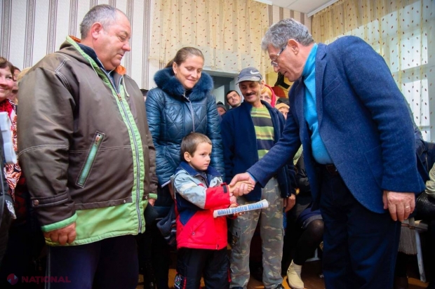 Beneficiile UNIRII pe înțelesul tuturor: „Salarii, pensii, burse mai mari, autostrăzi, subvenții și multe altele”