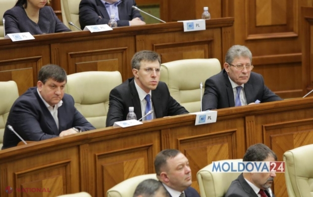 Dorin Chirtoacă și-a SUSPENDAT calitatea de membru al PL, formațiune pe care o conduce, pentru a se regăsi în lista candidaților AUR la funcția de deputat