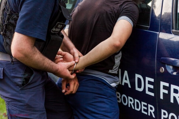 Restricțiile de călătorie peste HOTARE i-a determinat să pună pe roate o filieră de migrație ilegală pentru moldoveni în Federația Rusă. Membrii grupării vindeau cu circa 60 000 de ruble un loc în autocarul care urma să ajungă ilegal în Rusia